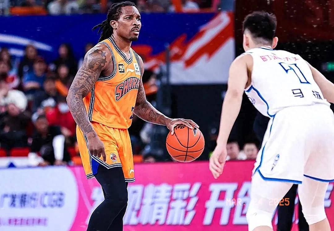 V体育：NBL联赛球队力争冲CBA，提升实力！