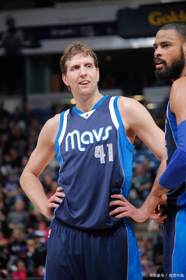 V体育：尼古拉·约基奇荣膺FMVP，加冕总决赛MVP！