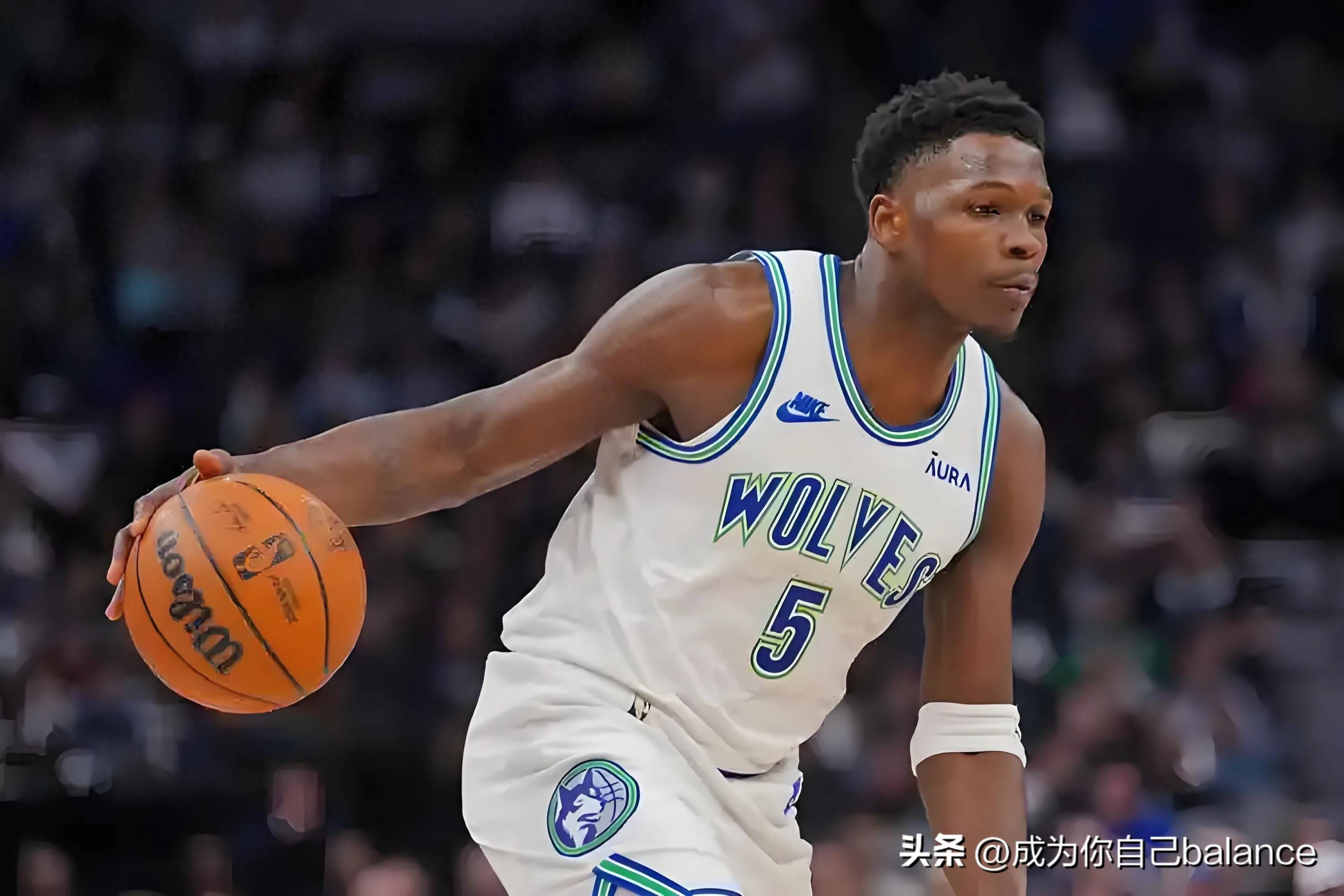 V体育：NBA裁判判罚尺度不一，引发争议！