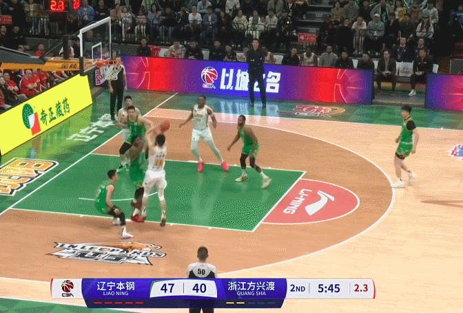 V体育：CBA联赛转会窗口开启，引援动态！